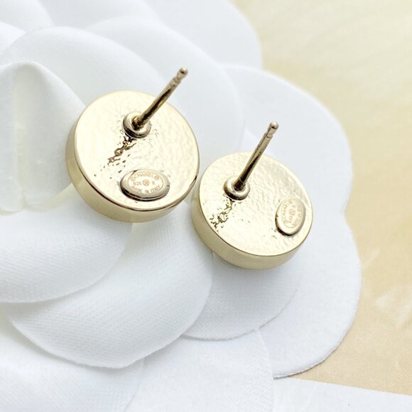 ✅Original Chanel earrings - Picture 3 of 9